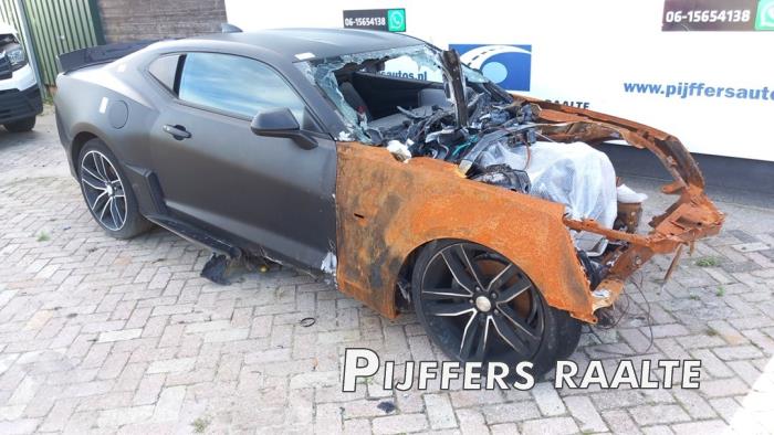 Chevrolet Camaro 2.0 Turbo 16V Sloopvoertuig (2018, Zwart)