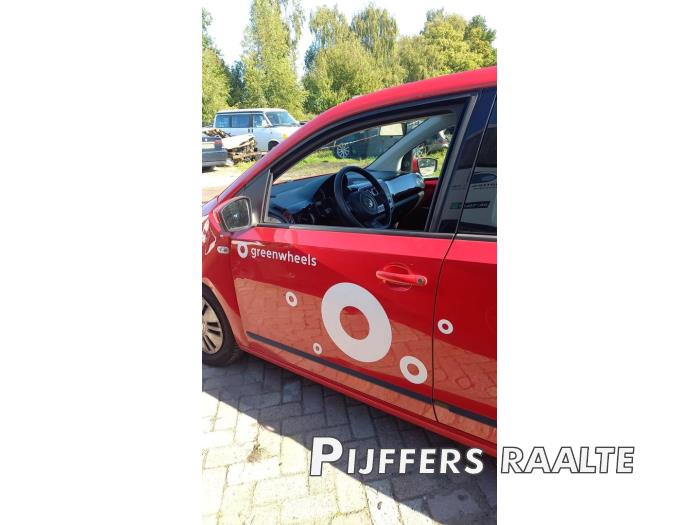 Volkswagen Up! 1.0 12V 60 Sloopvoertuig (2015, Rood)