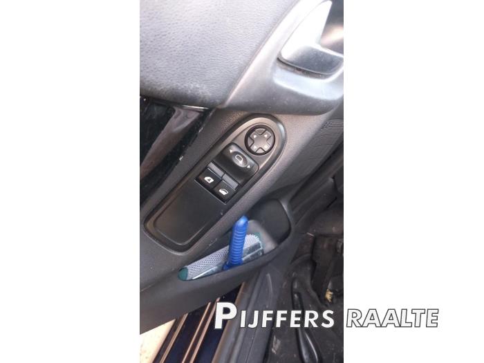 Citroen C3 1.2 VTi 82 12V Sloopvoertuig (2014, Blauw)