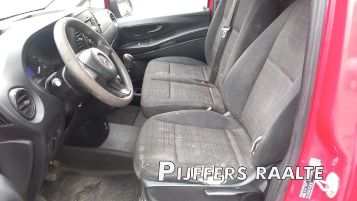 Mercedes Vito 1.6 109 CDI 16V Sloopvoertuig (2015, Rood)
