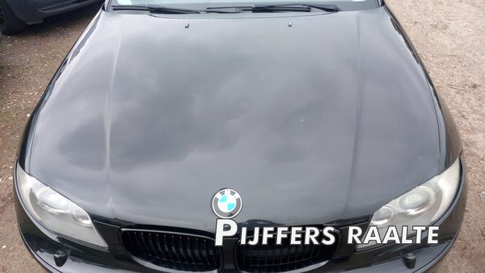 BMW 1 serie 116i 2.0 16V Sloopvoertuig (2010, Zwart, Beige)