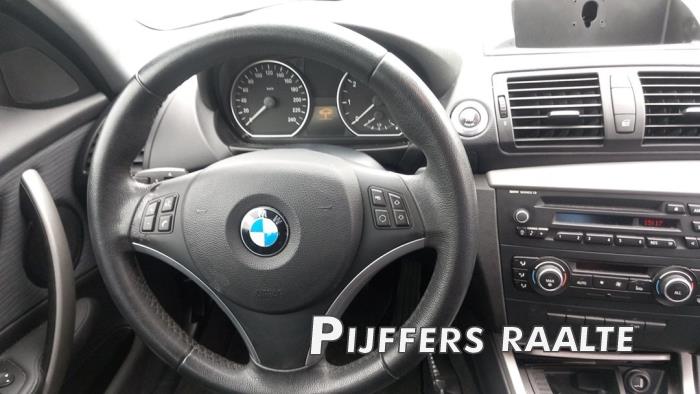 BMW 1 serie 116i 2.0 16V Sloopvoertuig (2010, Zwart, Beige)