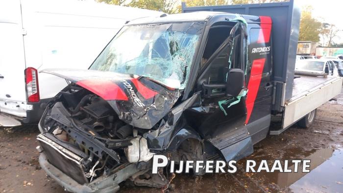 Mercedes Sprinter 5t 516 CDI 16V Sloopvoertuig (2016, Metallic, Zwart)