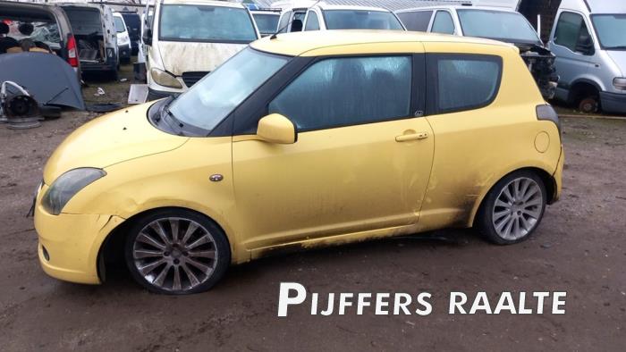 Suzuki Swift 1.3 VVT 16V Sloopvoertuig (2005, Geel)