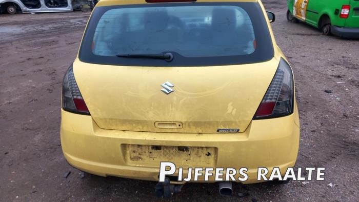 Suzuki Swift 1.3 VVT 16V Sloopvoertuig (2005, Geel)
