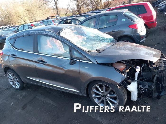 Ford Fiesta 7 1.0 EcoBoost Active 12V Hybrid 125 Sloopvoertuig (2021, Grijs)