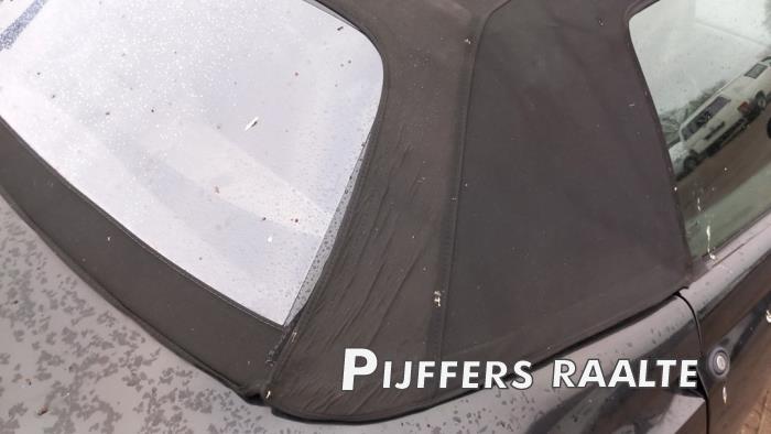 Alfa Romeo Spider 2.0 16V Twin Spark Sloopvoertuig (1998, Zwart)