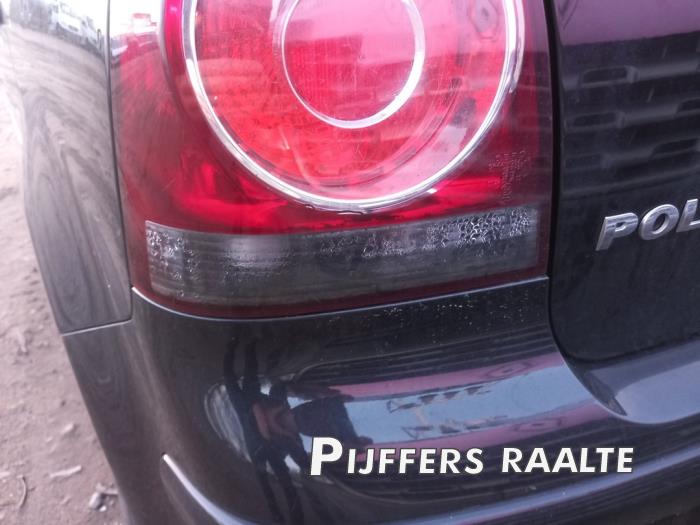 Volkswagen Polo IV 1.4 16V 75 Sloopvoertuig (2005, Zwart)