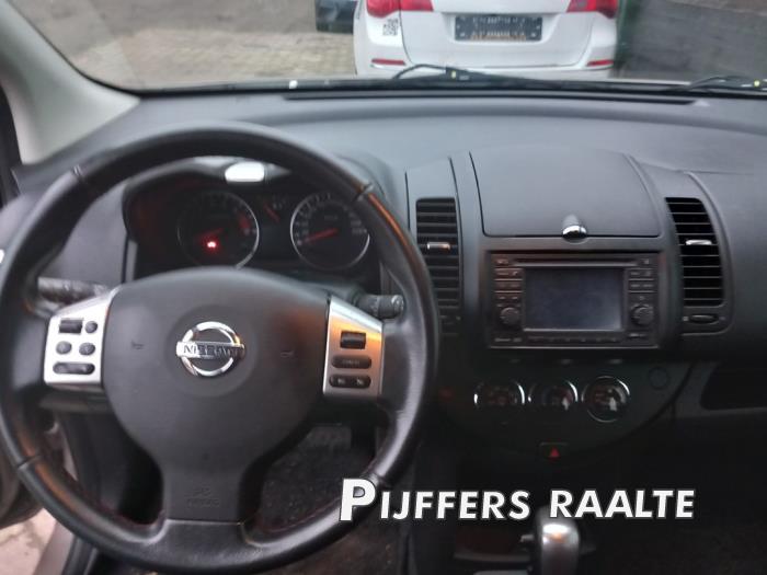 Nissan Note 1.6 16V Sloopvoertuig (2010, Bruin)