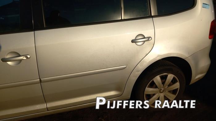 Volkswagen Touran 1.4 16V TSI 140 Sloopvoertuig (2011, Grijs)