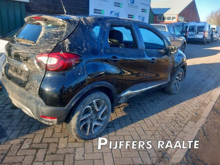 Renault Captur 0.9 Energy TCE 12V Sloopvoertuig (2017, Zwart)
