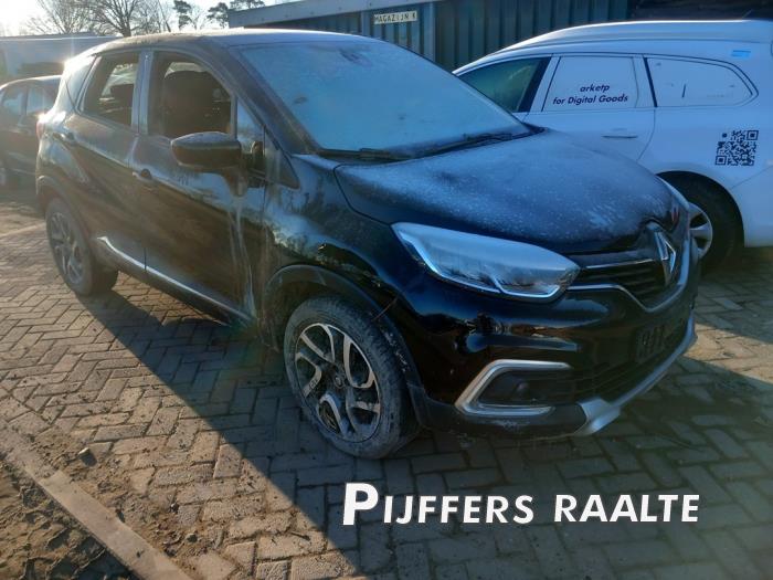 Renault Captur 0.9 Energy TCE 12V Sloopvoertuig (2017, Zwart)