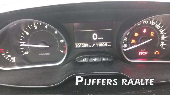 Peugeot 208 I 1.2 Vti 12V PureTech 82 Sloopvoertuig (2012, Metallic, Zwart)