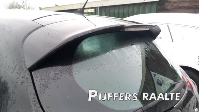 Peugeot 208 I 1.2 Vti 12V PureTech 82 Sloopvoertuig (2012, Metallic, Zwart)