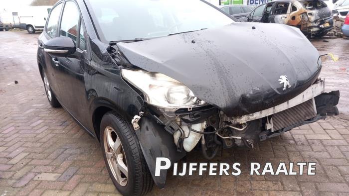 Peugeot 208 I 1.2 Vti 12V PureTech 82 Sloopvoertuig (2012, Metallic, Zwart)