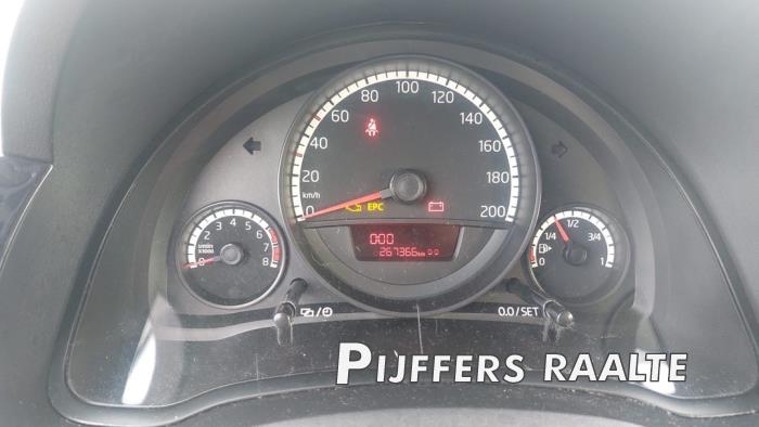 Volkswagen Up! 1.0 12V 60 Sloopvoertuig (2015, Rood)