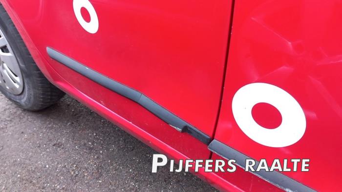 Volkswagen Up! 1.0 12V 60 Sloopvoertuig (2016, Rood)