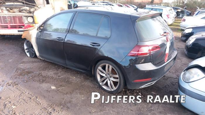Volkswagen Golf VII 1.5 TSI Evo BlueMotion 16V Sloopvoertuig (2018, Zwart)