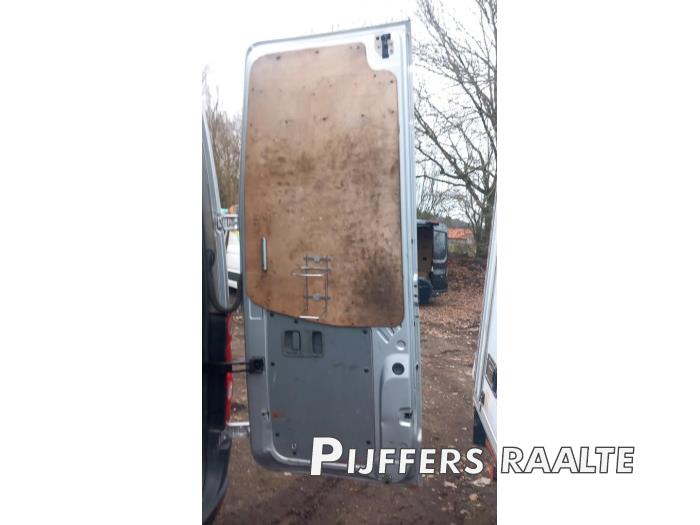 Volkswagen Crafter 2.5 TDI 30/32/35/46/50 Sloopvoertuig (2010, Grijs)