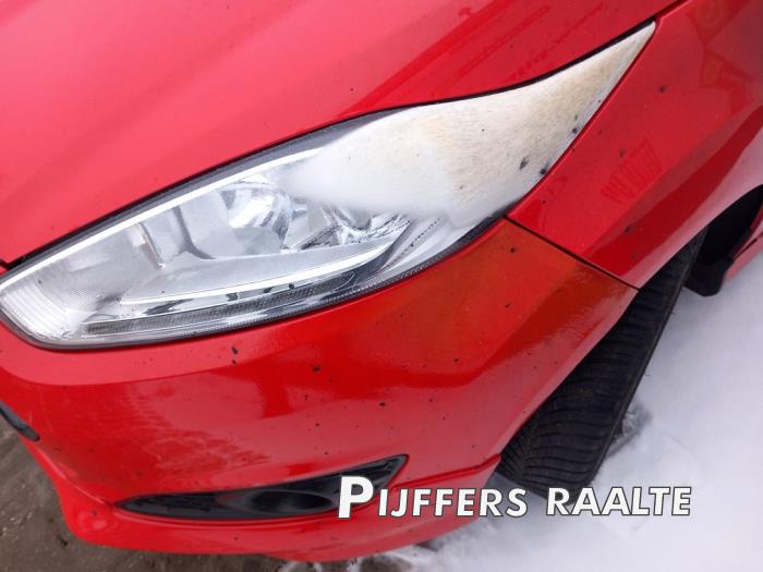 Ford Fiesta 6 1.0 EcoBoost 12V 100 Sloopvoertuig (2017, Rood)