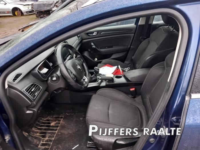 Renault Megane Sloopvoertuig (2053)