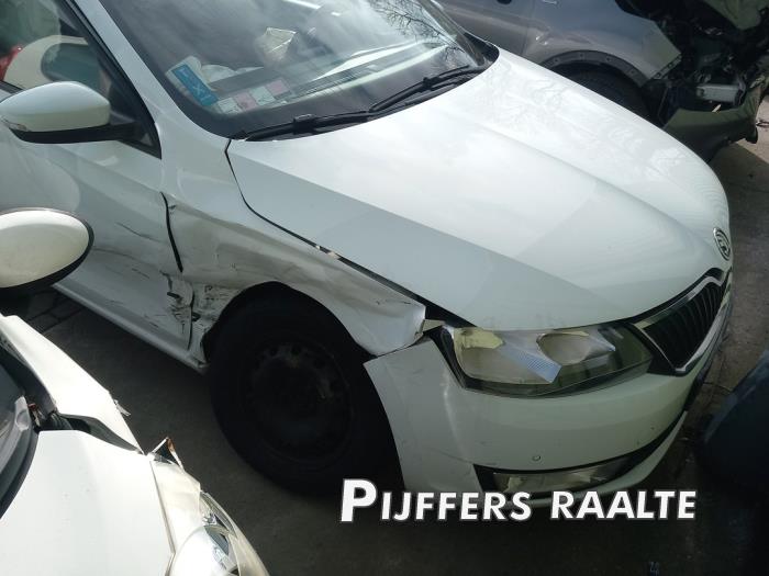 Skoda Rapid Spaceback 1.4 TDI 12V Sloopvoertuig (2017, Wit)