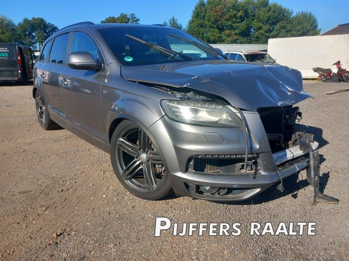 Audi Q7 3.0 TDI V6 24V Clean Diesel Sloopvoertuig (2013, Grijs)