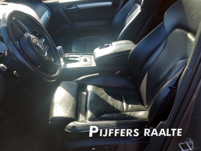 Audi Q7 3.0 TDI V6 24V Clean Diesel Sloopvoertuig (2013, Grijs)