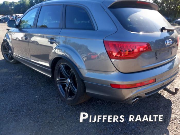 Audi Q7 3.0 TDI V6 24V Clean Diesel Sloopvoertuig (2013, Grijs)
