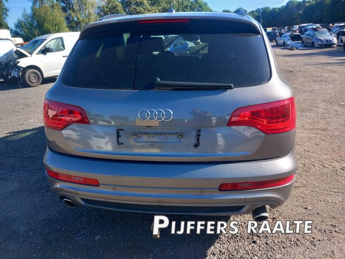 Audi Q7 3.0 TDI V6 24V Clean Diesel Sloopvoertuig (2013, Grijs)