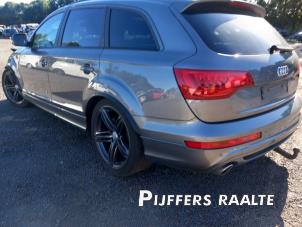 Audi Q7 3.0 TDI V6 24V Clean Diesel Sloopvoertuig (2013, Grijs)