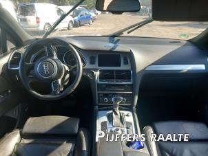 Audi Q7 3.0 TDI V6 24V Clean Diesel Sloopvoertuig (2013, Grijs)