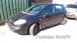 Fiat Punto Evo 1.4 Sloopvoertuig (2010, Zwart)