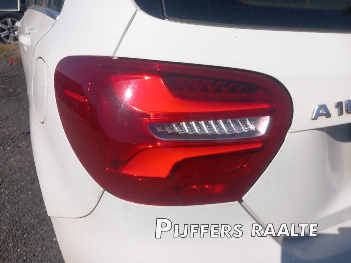 Mercedes A 1.6 A-160 16V Sloopvoertuig (2017, Wit)