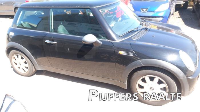 Mini Mini Open 1.6 16V Cooper Sloopvoertuig (2005, Zwart)