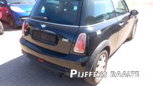 Mini Mini Open 1.6 16V Cooper Sloopvoertuig (2005, Zwart)