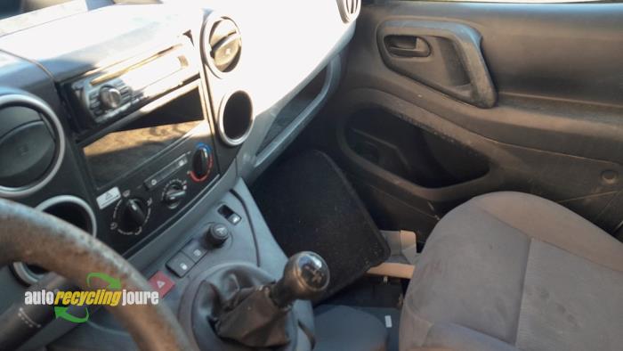 Peugeot Partner 1.6 HDI 75 Phase 2 Sloopvoertuig (2014)