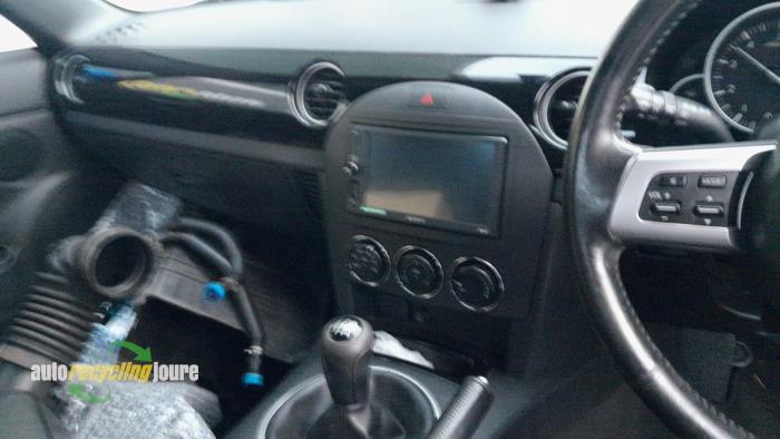 Mazda MX-5 1.8i 16V Sloopvoertuig (2006, Blauw)