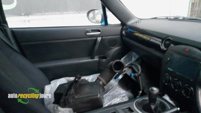 Mazda MX-5 1.8i 16V Sloopvoertuig (2006, Blauw)