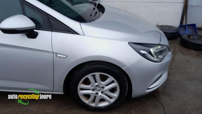 Opel Astra K Sports Tourer 1.6 CDTI 110 16V Sloopvoertuig (2018, Grijs)