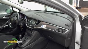 Opel Astra K Sports Tourer 1.6 CDTI 110 16V Sloopvoertuig (2018, Grijs)