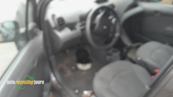 Chevrolet Spark 1.0 16V Bifuel Sloopvoertuig (2011, Bruin)