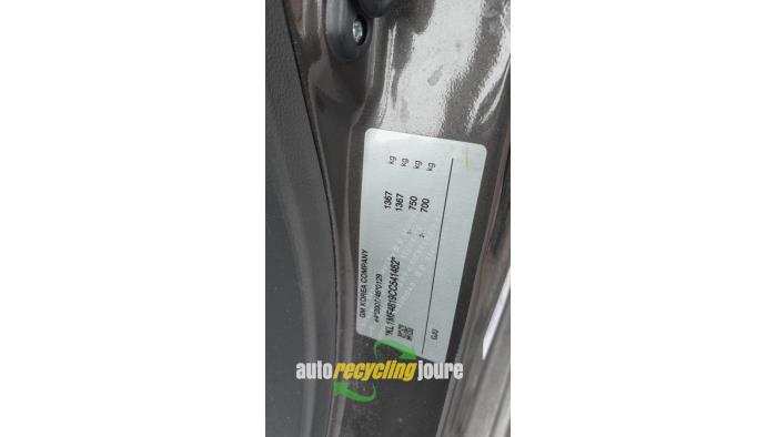 Chevrolet Spark 1.0 16V Bifuel Sloopvoertuig (2011, Bruin)