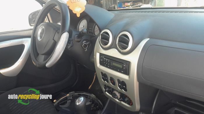 Dacia Sandero I 1.2 16V Sloopvoertuig (2012, Blauw)