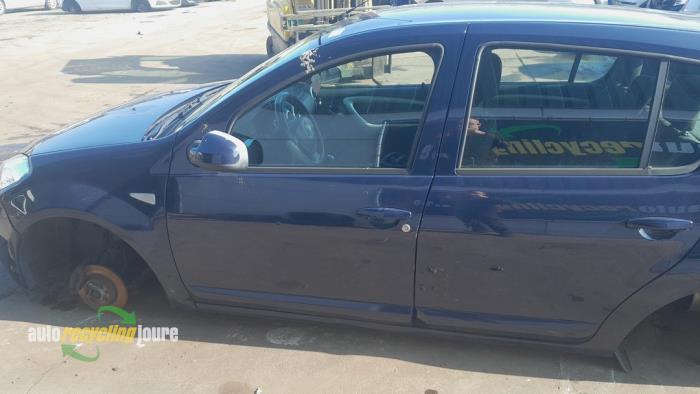 Dacia Sandero I 1.2 16V Sloopvoertuig (2012, Blauw)