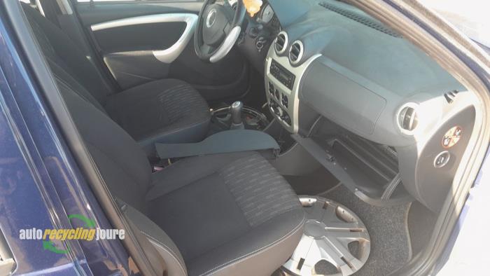 Dacia Sandero I 1.2 16V Sloopvoertuig (2012, Blauw)