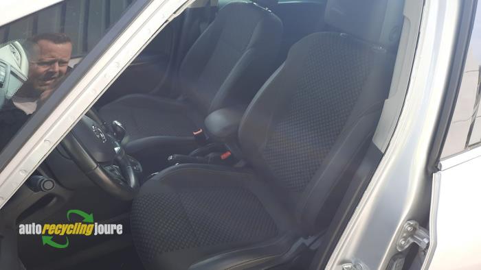 Opel Zafira Tourer 1.6 CDTI 16V ecoFLEX 134 Sloopvoertuig (2018, Grijs)