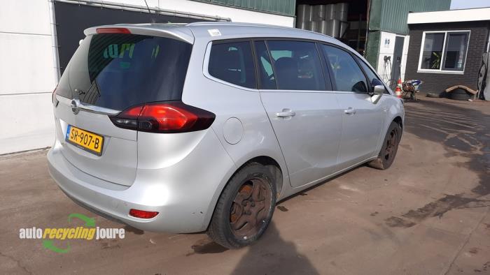 Opel Zafira Tourer 1.6 CDTI 16V ecoFLEX 134 Sloopvoertuig (2018, Grijs)
