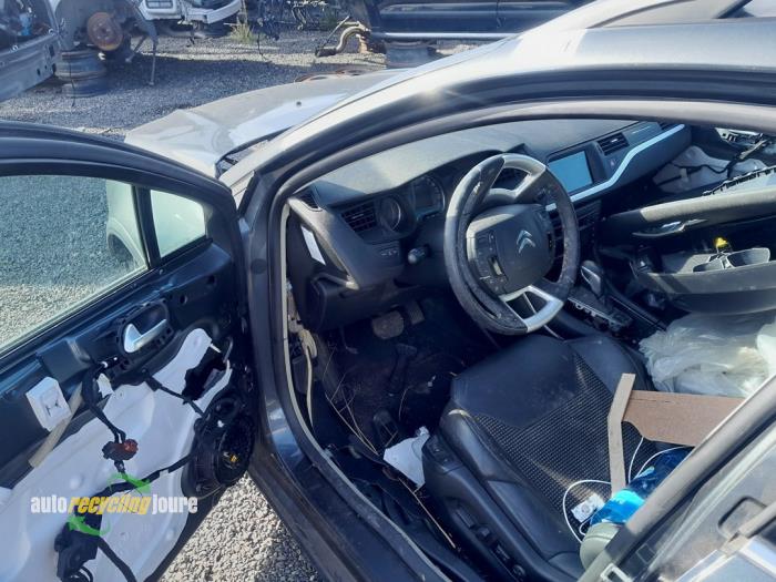 Citroen C5 III Tourer 2.0 BlueHDi 180 16V Sloopvoertuig (2016, Grijs)