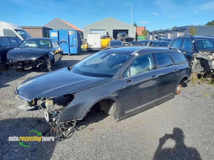 Citroen C5 III Tourer 2.0 BlueHDi 180 16V Sloopvoertuig (2016, Grijs)